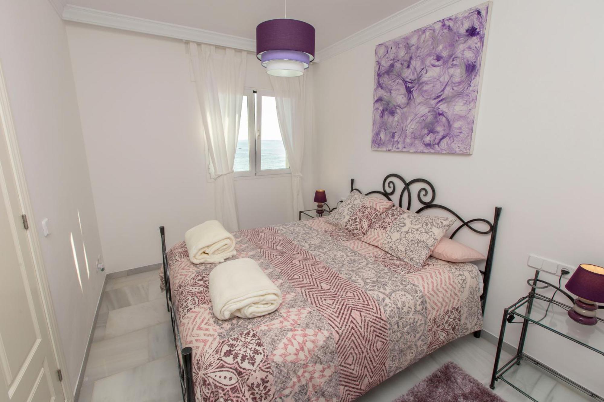 Villa Venecia, Apartamento De Lujo En 1º Linea De Playa + Parking Малага Экстерьер фото